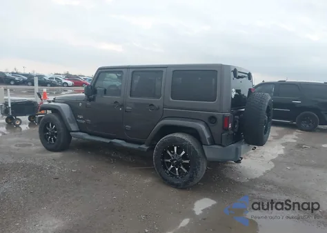 2014 Jeep Wrangler Unlimited Sahara z USA, uszkodzony, nr VIN 1C4BJWEG7EL210910